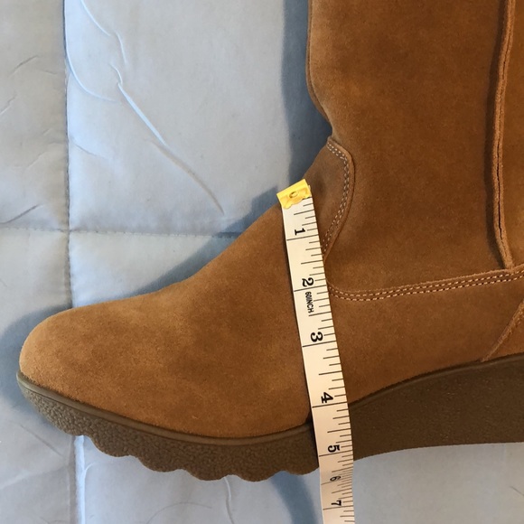 BNWT Land’s End Winter Boots! - Picture 9 of 9